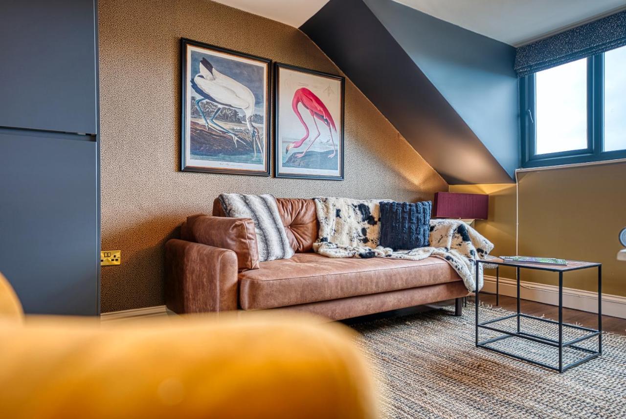 Casa Del Artista - Luxury Apartments, Уитби Экстерьер фото